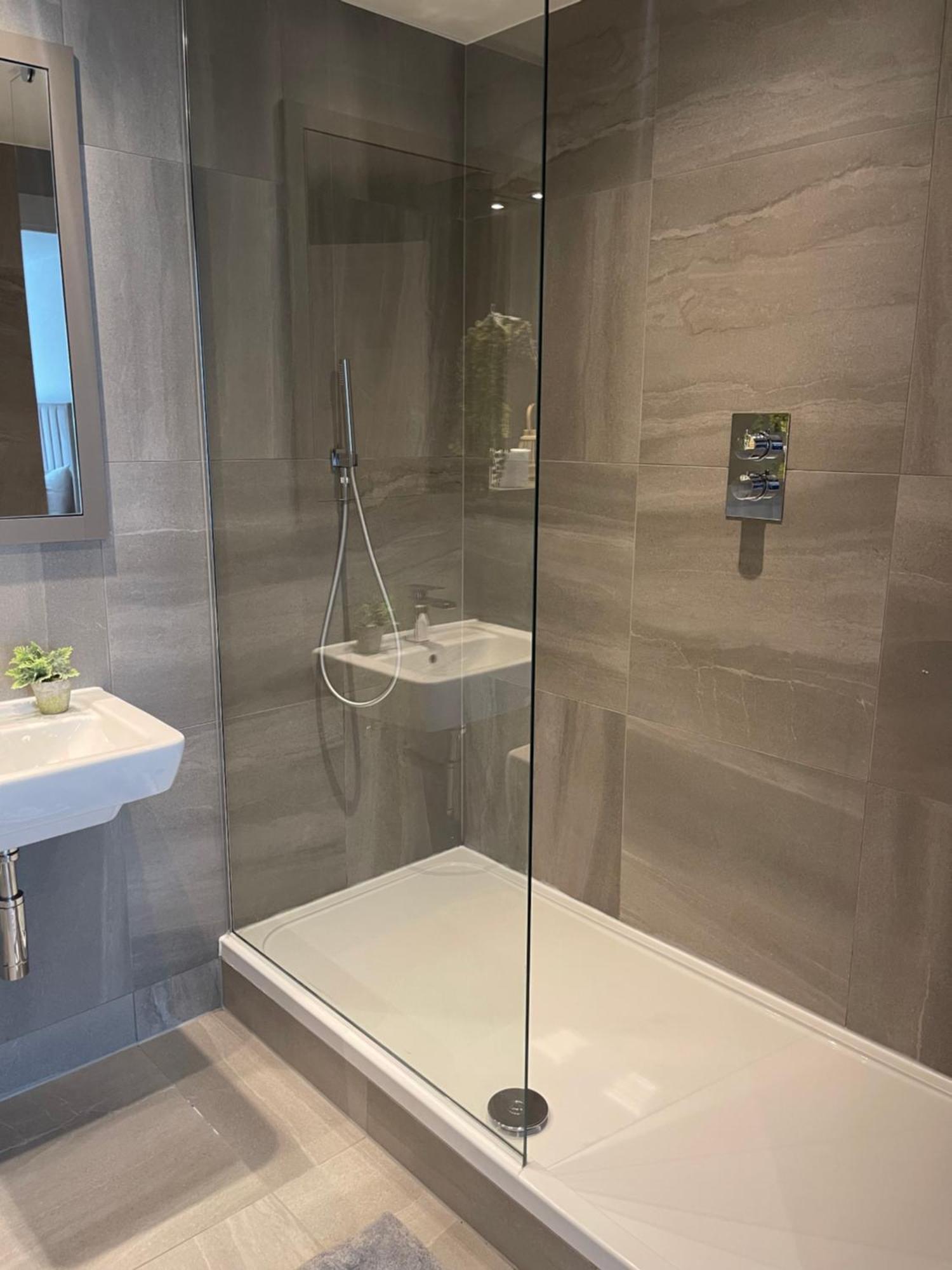 Modern 2 Bedroom City Centre Apartment W Balcony 맨체스터 외부 사진