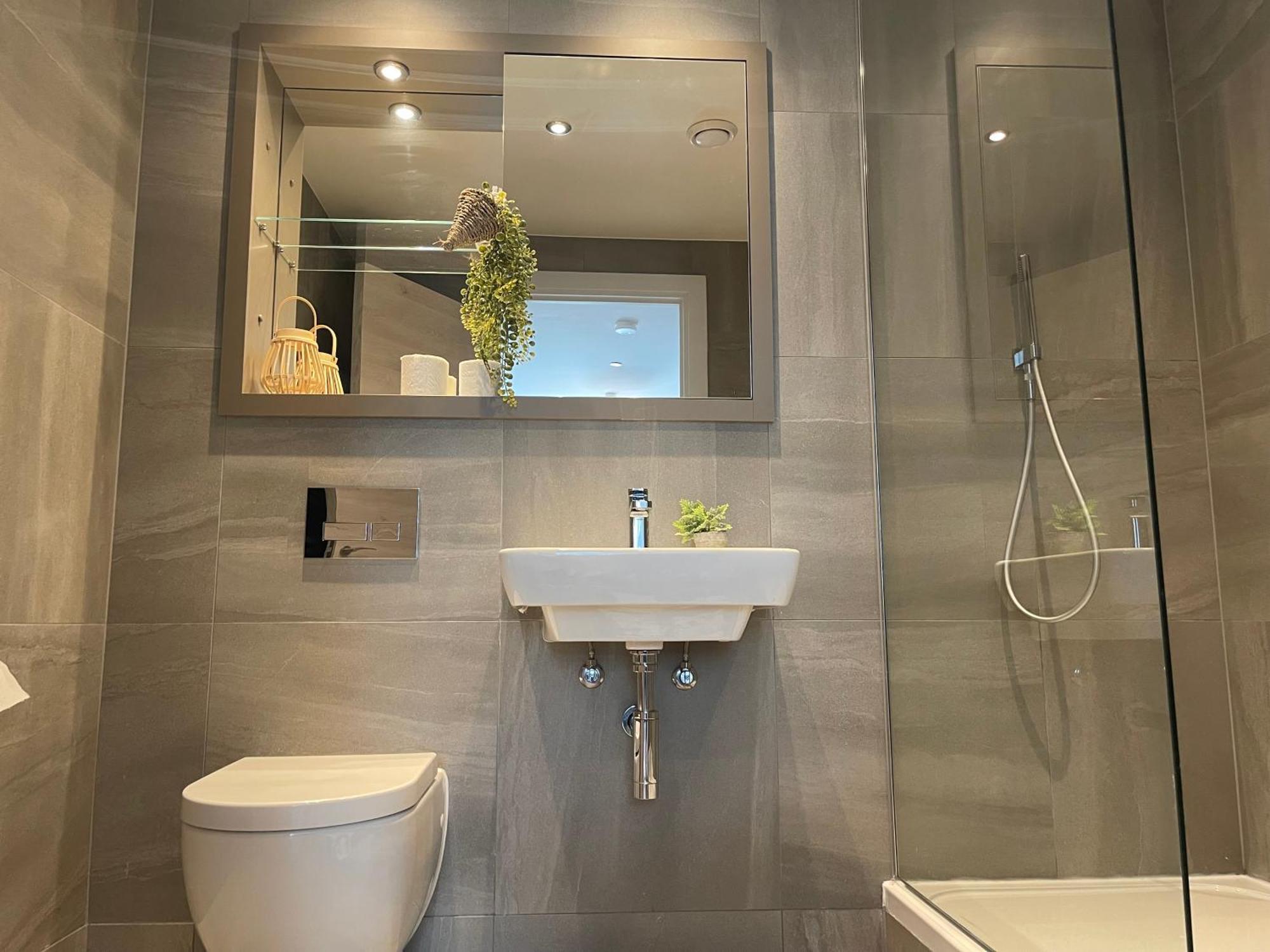 Modern 2 Bedroom City Centre Apartment W Balcony 맨체스터 외부 사진